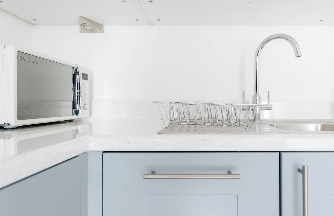 Contemporary Two Bedroom Duplex - Secluded Residence With Parking In A Prime Central Location-1